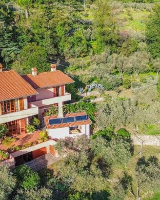 illa ben curata con vista meravigliosa