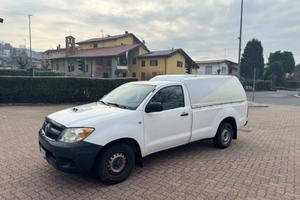 Toyota Hilux 2.5 D-4D 2WD 2p. Pick-up