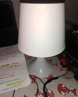 lampada da comodino