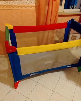 lettino pieghevole per bambini