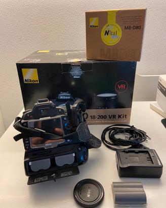 Nikon D90 body con Battery Pack MB D80
