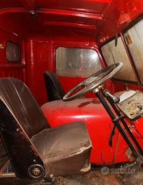 Camion OM Leoncino Epoca