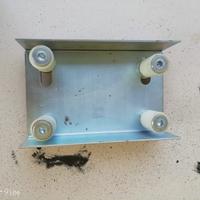 Piastra per cancello scorrevole