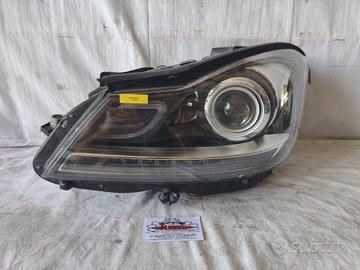 MERCEDES W204 FANALE ANTERIORE SINISTRO