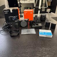 Sony Alpha 6600 + Obiettivo Sony 11mm f1.8 +gadget