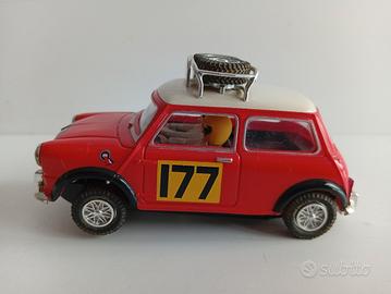 Slot car Mini Cooper SCX 