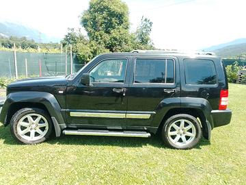 jeep Cherokee kk 