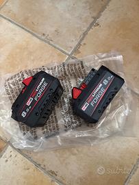 Milwaukee 2 batterie m18 8 ah forge nuove
