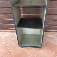 Mobiletto HI-FI con ruote girevoli