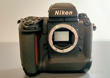 Nikon F5 