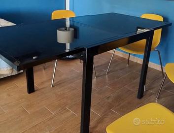 Tavolo quadrato