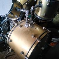 Batteria acustica Benson