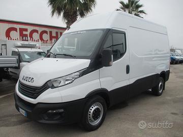 Iveco Daily 35S12 2.3 120CV E6D FURGONE P.MEDIO AL