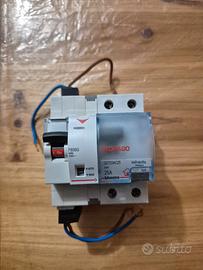 salvavita riarmo automatico