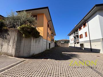Posto auto scoperto - Farra d'Isonzo