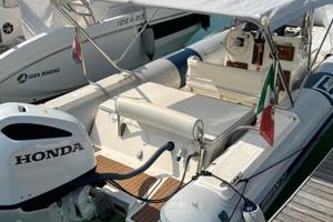 Joker boat clubman 24 più carrello