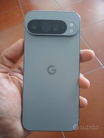 Pixel 9 Pro XL, colorazione Obsidian.