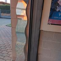 2 Specchi  forma ondulata 