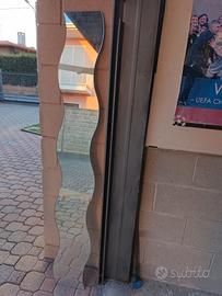 2 Specchi  forma ondulata 