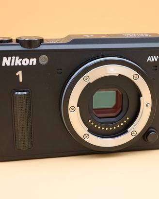 NIKON 1 AW1 solo corpo 