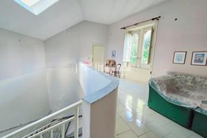 Soluzione semi-indipendente con terrazzo