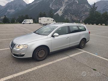 PASSAT VARIANT 2.0 TDI  DSG 04/2007 Highline