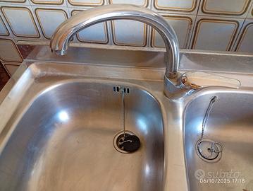 lavandino acciaio 