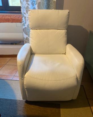 Poltrona reclinabile similpelle bianca