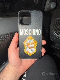 Cover originale Moschino cellulare 13 pro max