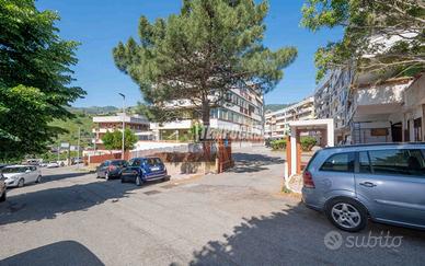 Interessante Appartamento con Terrazzo !!!