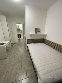 Stanza in casa indipendente di 13 m² a Milano