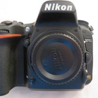 FOTOCAMERA NIKON D 750