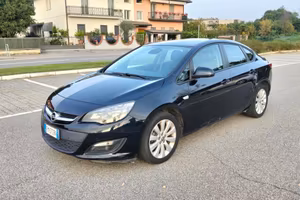 Opel Astra 1.4 Turbo 140CV 4P*GPL*Navi*Pdc*Cruise
