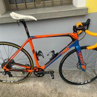 KTM canic carbon gravel