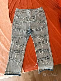 Jeans sfrangiato