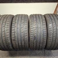 gomme 215/40/18 starmaxx nuove