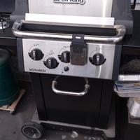 BBQ Broil King Monarch 340