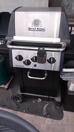 BBQ Broil King Monarch 340