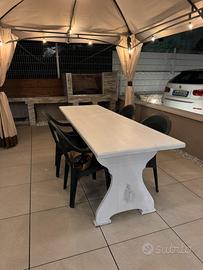 Tavolo in legno