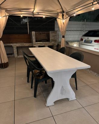 Tavolo in legno