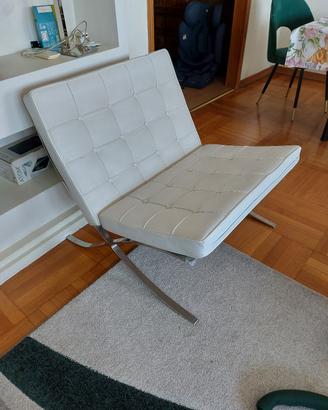Poltrona mod. Barcelona pelle/ecopelle bianca