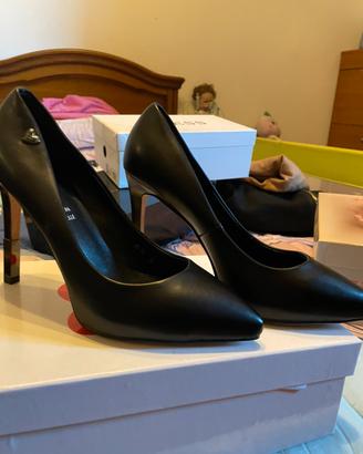 scarpe  braccialini n.38 nuove