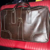 Valigia in pelle anni '70.