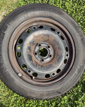4 RUOTE complete per VW POLO V (serie 6R)