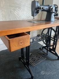 Macchina da cucire Wilson a pedale anni ‘40-‘50