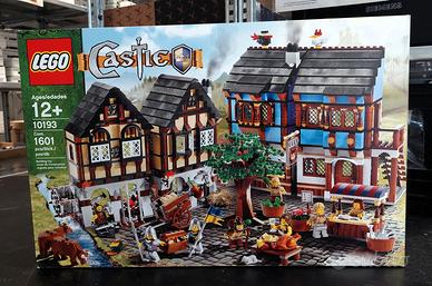LEGO 10193 - Villaggio medievale