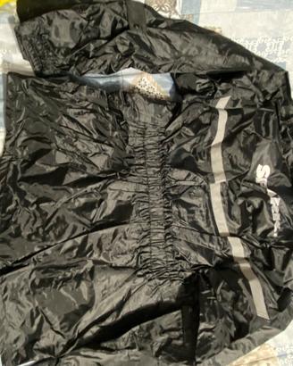 Tuta antipioggia da moto