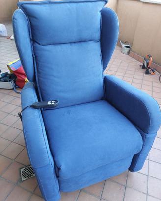 Poltrona Relax Vitarelax mod. KAROL + Tavolino