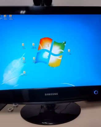 Monitor e tv samsung 20pollici modello 2032MW