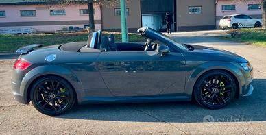 Audi TT 2.0 tfsi S line quattro s-tronic 230CV